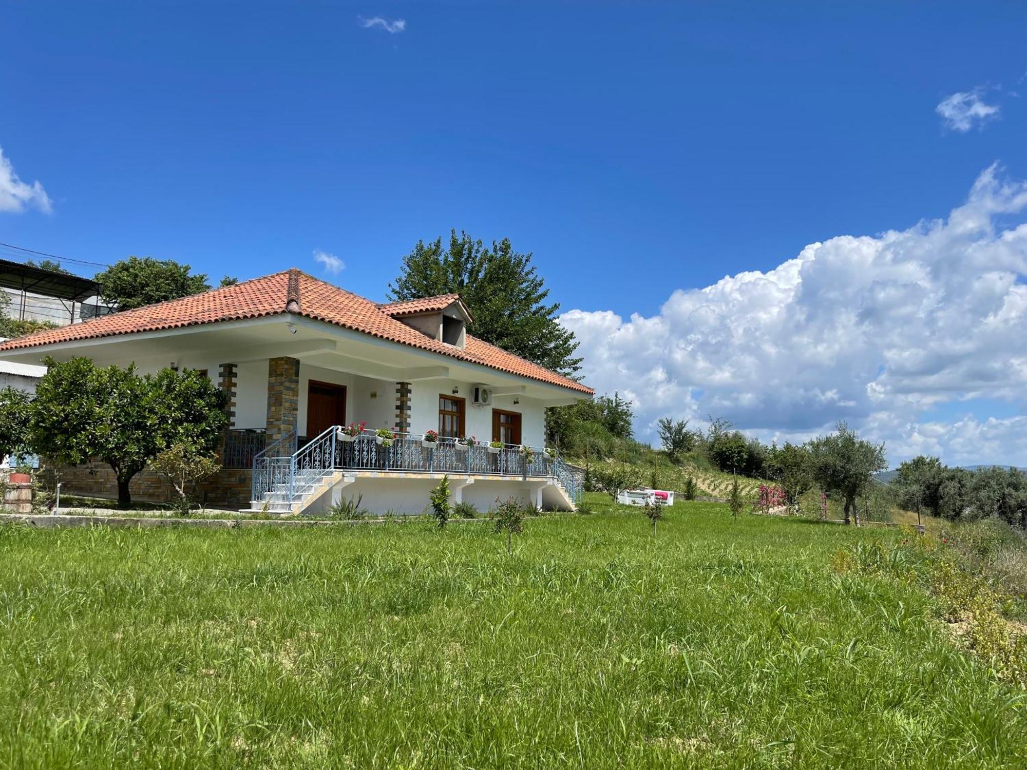 Vila Ardea Berat Exterior foto
